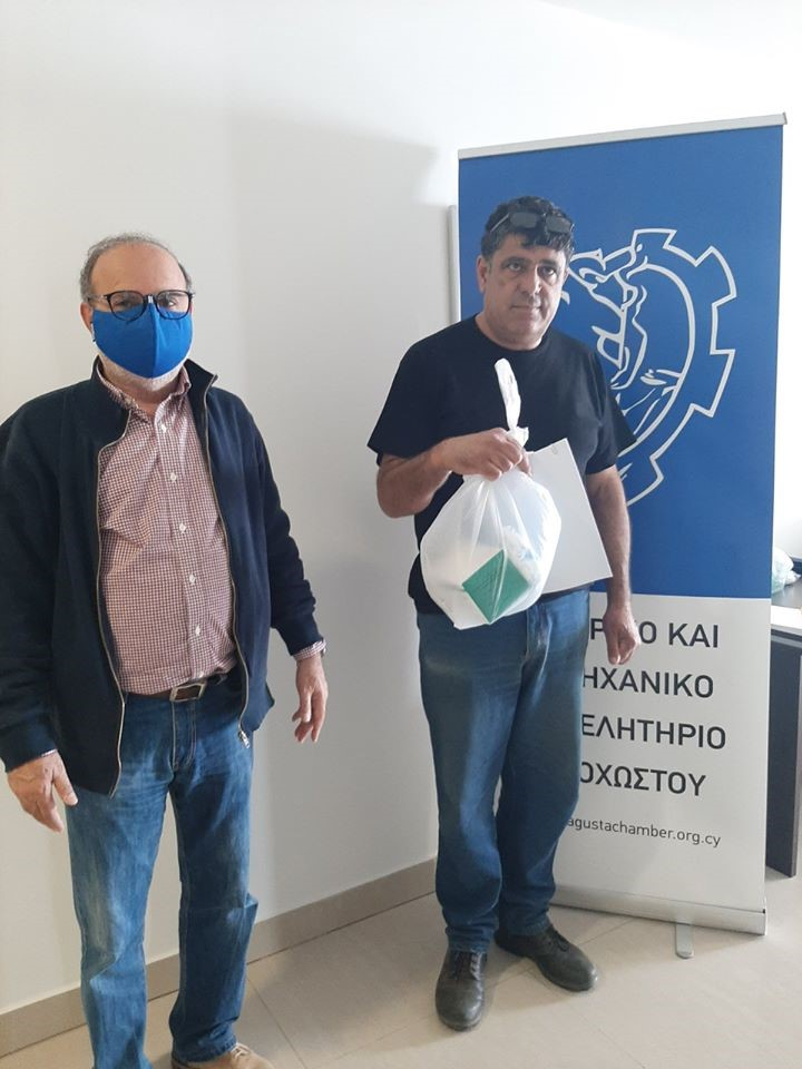 ΔΙΑΝΟΜΗ ΠΡΟΣΤΑΤΕΥΤΙΚΩΝ ΜΑΣΚΩΝ ΑΠΟ ΤΟ ΕΒΕ ΑΜΜΟΧΩΣΤΟΥ